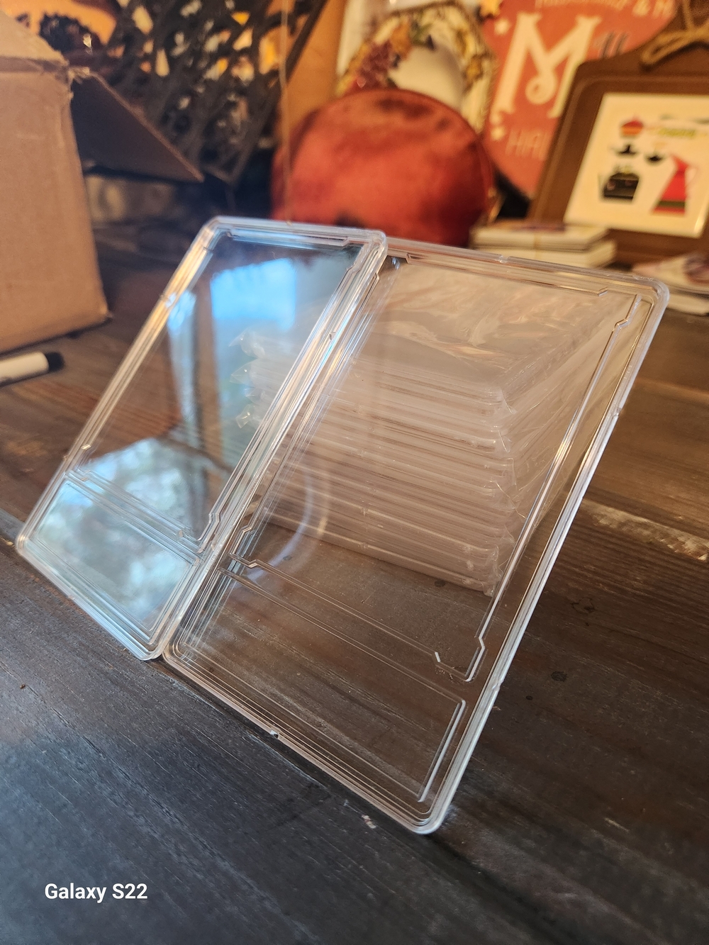 Clear Protective Plastic Card Sleeves - Transparent Set Of 50 - Picture 2 of 5